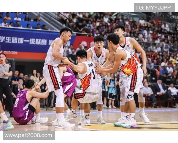 2019年CUBA清华大学与北京大学篮球赛精彩录像回顾与分析