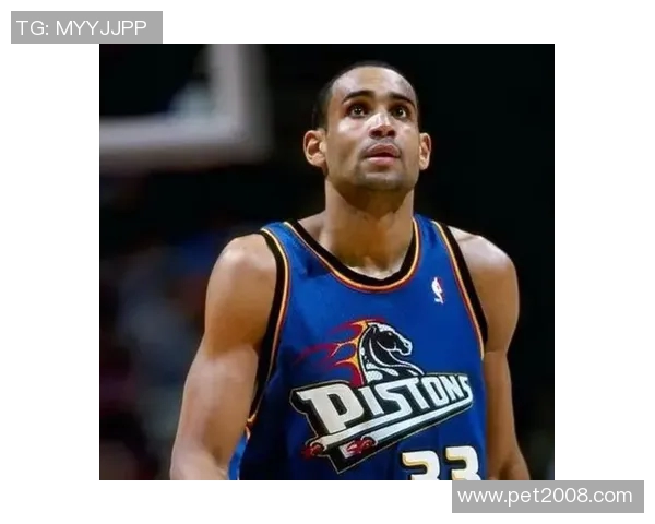 格兰特希尔与乔丹的巅峰对决：篮球传奇的较量与时代的交错