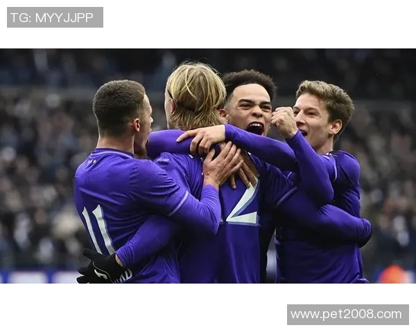 里昂主场迎战费内巴切决战欧联杯小组赛争夺激烈展开