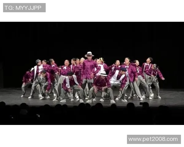 重庆街舞队战术深度解析与对比分析展现团队风格与实力差异