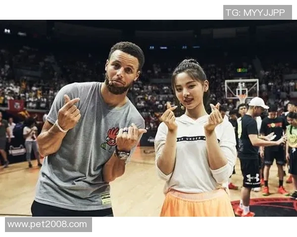 篮球明星编发风潮揭秘如何打造独特个性造型提升球场魅力与时尚感